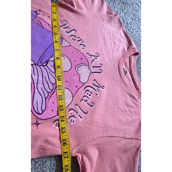 Disney Alice in Wonderland Mad Hatter Deep Pink Graphic T-shirt Size Small - Picture 4 of 5